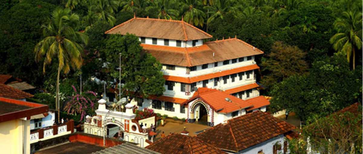 राहुल गांधी घुटने के इलाज के लिए आर्य वैद्य साला कोट्टक्कल पहुंचे : सूत्र राहुल गांधी घुटने के इलाज के लिए आर्य वैद्य साला कोट्टक्कल पहुंचे : सूत्र